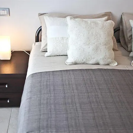 Housing 32 Apartment Sesto San Giovanni